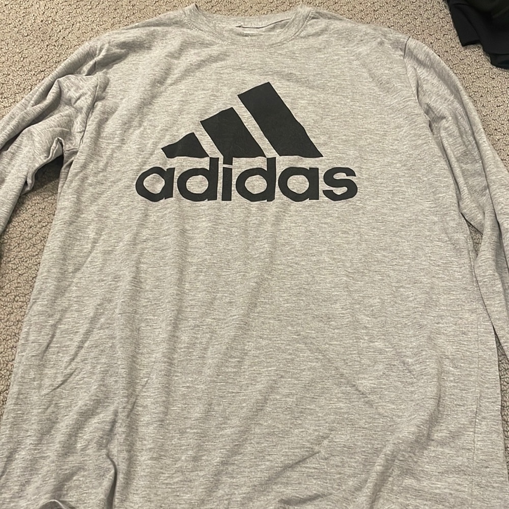 Men’s grey adidas long sleeve